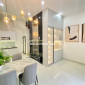 Nhà Đẹp Thang Máy Quan Nhân, Thanh Xuân 30m, 5 tầng, mt 4.6m, giá 7.9 tỷ