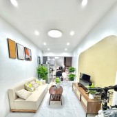 Nhà Đẹp Chợ Khâm Thiên, Đống Đa 24m, 4 tầng, mt 3m, giá 5.9 tỷ
