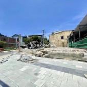 Lô góc 2 mặt tiền -Trần Văn Dư-Mỹ Khê- Giá chỉ 23,4 tỷ .