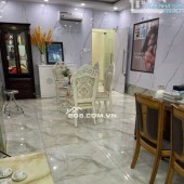 RẤT GẤP BÁN!!! NHÀ MẶT TIỀN CMT8, Q10 – THU DÒNG TIỀN 950TR/NĂM– NGAY NGÃ BA TÔ HIẾN THÀNH