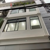 Bán nhà riêng 4PN, 4WC tại An Dương Vương, 46m2, giá siêu hời 11,4 tỷ, Tây Hồ, Hà Nội