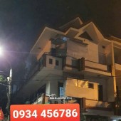 Bán căn biệt thự đang làm nhà trọ có doanh thu tốt hàng tháng