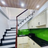 SIÊU PHẨM NHÀ ĐẸP FULL NỘI THẤT - THÔNG TỨ TUNG - 50M2 - SỔ ĐẸP - HÀNG HIẾM TRONG PHÂN KHÚC