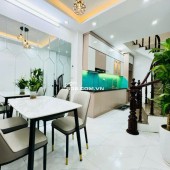 BÁN GẤP NHÀ HUỲNH TẤN PHÁT  - 3 TẦNG  - 49,5M2 - TẶNG FULL thiết kế bên trong - 4TỶ5