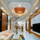 Cần bán gấp nhà 2 lầu ngay trung tâm thủ dầu một bình dương