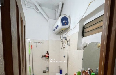 Chính chủ cho thuê nhà tập thể phố Lý Văn Phức (gần phố Trịnh Hoài Đức)
