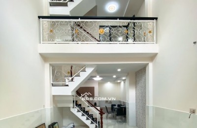 CHỈ 6.9 TỶ CÓ NGAY NHÀ 5 LẦU - NHÀ MỚI VÀO Ở NGAY - 42.2M2