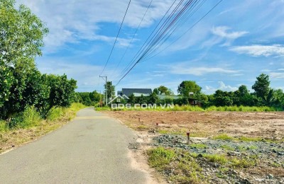 CẦN TIỀN BÁN NHANH 230M2 ĐẤT THỔ CƯ SÁT CHỢ, TR.HỌC DÂN ĐÔNG. GIÁ 190TR