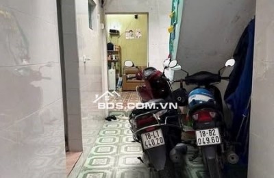 BÁN NHÀ 990 TRIỆU 1.5 TẦNG 43M2 ( HƯỚNG ĐÔNG ) NGÕ VĂN CAO