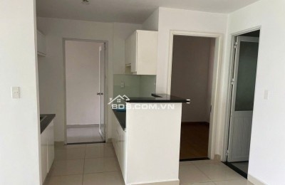 Chung cư Hoa Sen, Lạc Long Quân,p10,Q11: 77m2, 2PN, 2WC, 9tr/th.