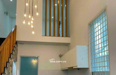 BÁN NHÀ 1 TRỆT LỬNG, ĐƯỜNG 385, LÊ VĂN VIỆT - GIÁ 3,2 TỶ