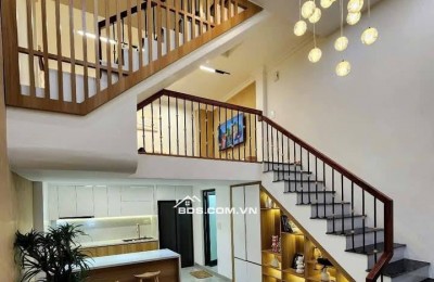 Nhà Đẹp Phố Bạch Mai, Hai Bà Trưng 37/40m, 5 tầng, mt 4.2m, giá 8 tỷ