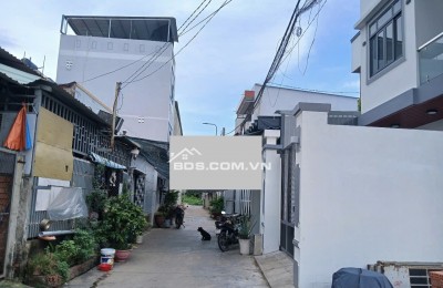 Bán đất tặng nhà đường Trần Ngọc Giải, xe 16 chỗ vào thẳng 50 mét. P6, TP Mỹ Tho