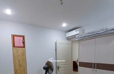 Chung cư Âu Cơ Tower, Âu Cơ, TP: 85m2, 2p ngủ rộng, ban công, 10tr5/th.