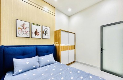 HXH Q3 yên lành sát Q1, vuông không dính quy hoạch lộ giới, sân thượng