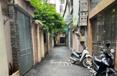 Hiếm ! Nhỉnh 8 Tỷ - Gần Phố - 2 Thoáng - full Nội Thất - Khương Đình, Thanh Xuân.
