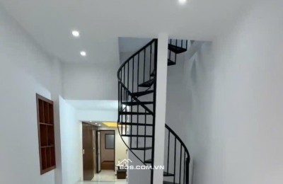 Bán nhà mặt ngõ kinh doanh Hà Nội. Ngõ 67 Thái Thịnh.