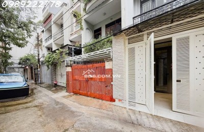 VIP P25 [#BÌNH_THẠNH]- GIÁP KHU D - HẺM XE HƠI ĐẬU NGÀY ĐÊM — 70m2 (4x17.5) - 4 TẦNG XÂY MỚI 100% - 5PN - LỆCH TẦNG CỰC ĐẸP.