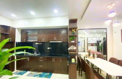 SIÊU PHẨM NHÀ ĐẸP – PHỐ NGUYỄN VIẾT XUÂN – DT 40M2 5 TẦNG TẶNG FULL NỘI THẤT – GIÁ TỐT HIẾM CÓ