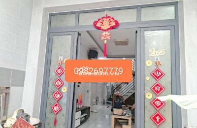 CĂN NHÀ 2 TẦNG, 48M2, HẺM LÊ VĂN LƯƠNG, QUẬN 7 - CHỈ 4.5 TỶ, SỔ HỒNG RIÊNG!