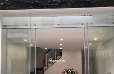 NHÀ MỚI 5 TẦNG Q10 – HXH – GIÁ CHỈ 5 TỶ 4 . LH:0988954579.