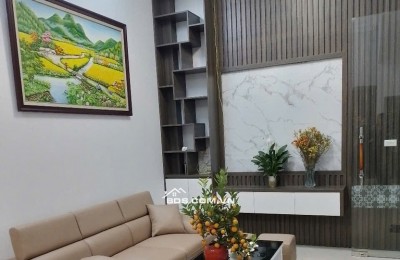 Bán nhà Quang Trung Hà Đông, sát ga tàu điện, vị trí tiềm năng, diện tích 54m chỉ 6.xt