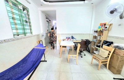Nhà Đẹp Lô Góc 2 Tầng, Gần CV Lê Thị Riêng – DT 44m² – Giá Chỉ 5.75 Tỷ