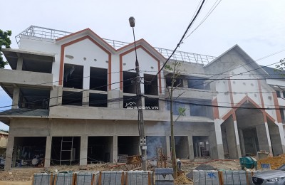 Chợ đêm Mường Thanh bố đi bộ trung tâm văn hoá và giao thương