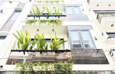 Bán Nhà Hẻm Xe Tải, 4 Tầng - Khu Phân Lô An Ninh Tặng Full Nội Thất Cao Cấp Ngay Phạm Đăng Giảng.