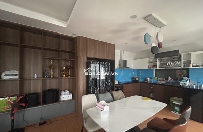 Khách sạn 6 tầng hiện đại ,dòng tiền 170 tráng mặt tiền đường 2 tháng 9 - Giá chỉ 26,5 tỷ