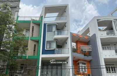 Nhà 5 tầng Mặt Tiền Vành Đai khu Bình Phú Q6 (4x15,5) giá chỉ 12,5 tỷ