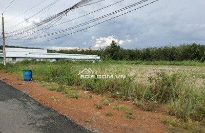 BÁN GẤP 4 LÔ 20X40=800M2 SHT, THỔ CƯ, NGAY THỊ XÃ, DÂN ĐUNG GIÁ 195 TRIỆU