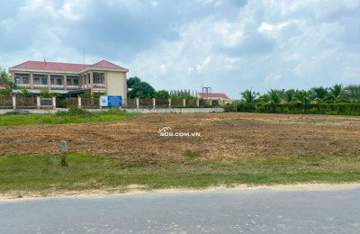 195TR 10X40=400M2 SỔ RIÊNG, THỔ CƯ, NGAY KCN, SÁT CHỢ, DÂN ĐÔNG