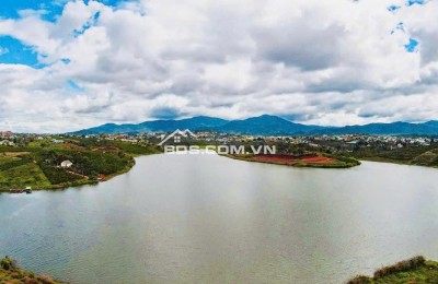 ĐẤT VEN HỒ VIEW ĐẸP SỔ ĐỎ RIÊNG - ĐẦY TIỀM NĂNG TẠI DI LINH