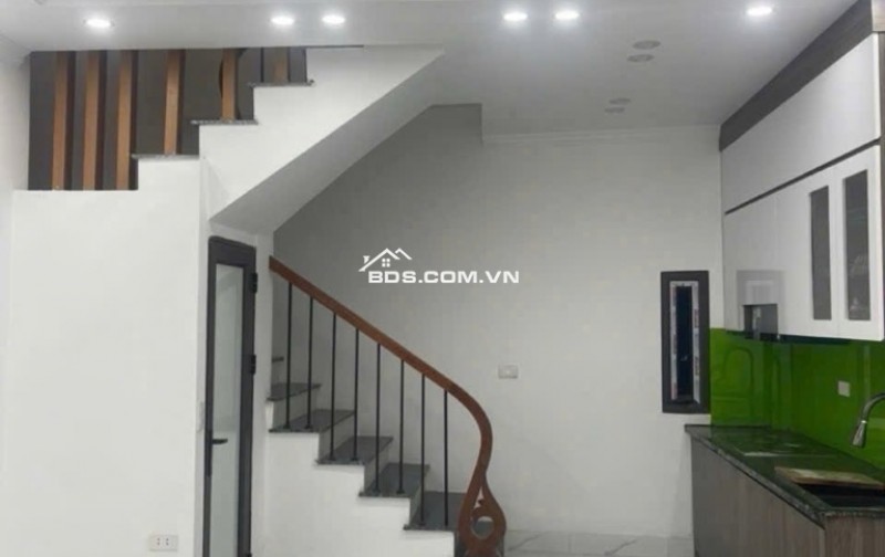  CỰC ƯU ĐÃI – NHÀ ĐẸP 4 TẦNG – GIÁ CHỈ 5.X TỶ – TỔ 9 THẠCH BÀN – LONG BIÊN