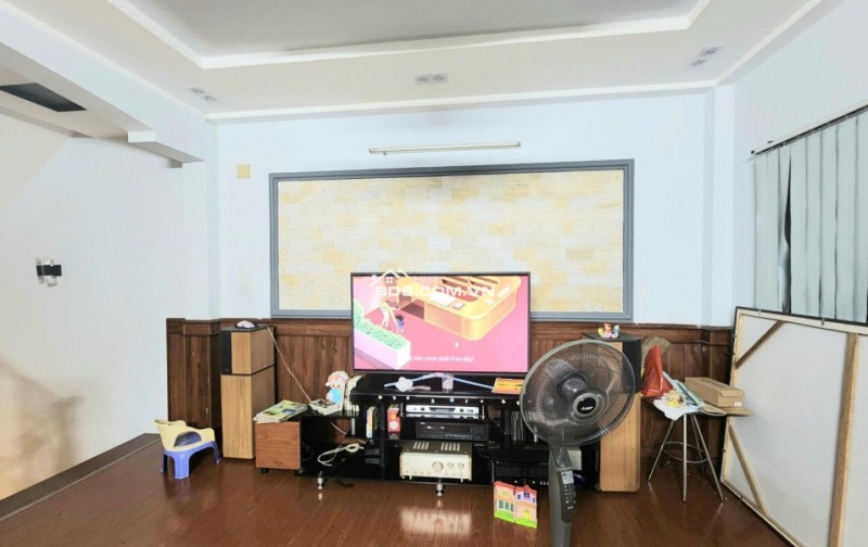 BÁN NHÀ HẺM 160 Phan Huy ÍCh, F12, Gò Vấp. DT: 5,2x16m, XD 5 lầu giá 9,6 tỷ