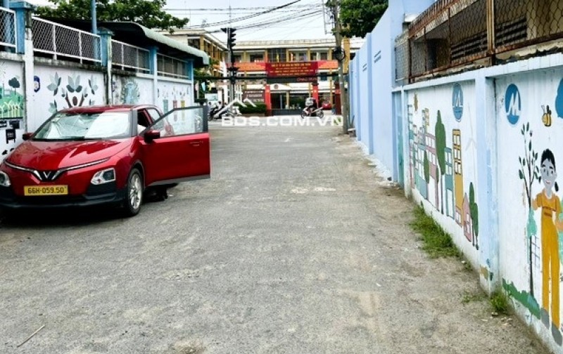 BÁN NHÀ SIÊU RỘNG, 120m2 (7.2 x 17m), 5PN, TRUNG TÂM PHƯỜNG LONG TRƯỜNG, Q9 - CHỈ 7.5 TỶ