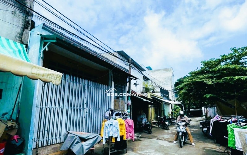 Chủ cần bán gấp Nhà Cấp 4 hẻm đường số 6, Long Trường, Q9, 76m2(5mx15m) Đường 7m, 4.5Tỷ