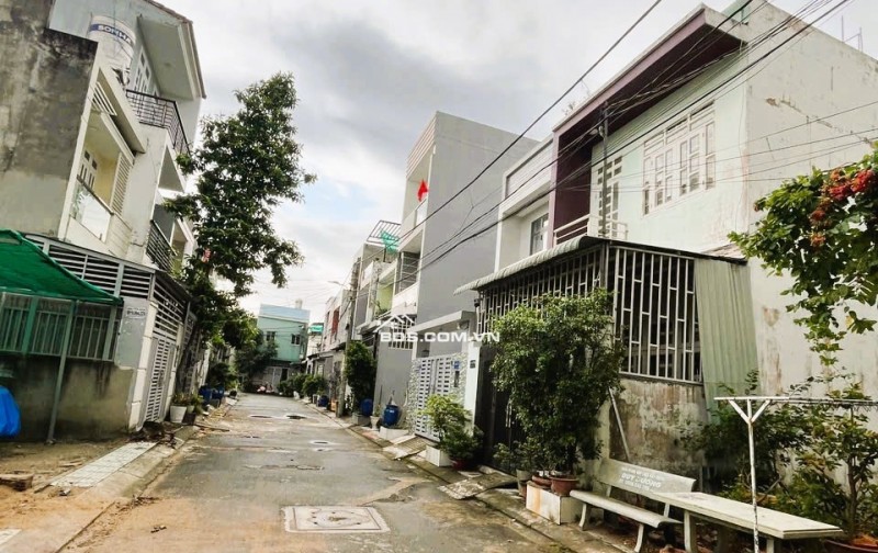 BÁN ĐẤT, 96m2 (7 x 15.5m), KHU PHÂN LÔ, HẺM 110 LÒ LU, TRƯỜNG THẠNH, CHỈ 3.6 TỶ