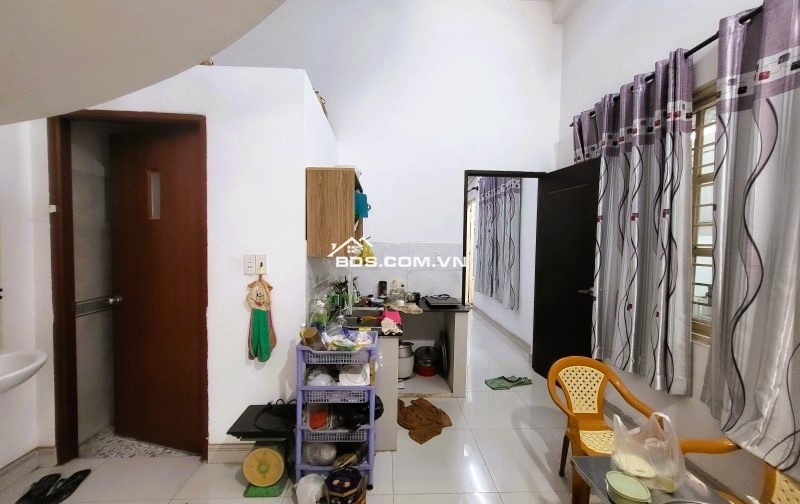 Nhà 2 tầng, ngang 6.7m, 4PN, Ô tô 7C ngủ sân, Trường Lưu, Long Trường, Q9 - Chỉ 6.29 tỷ