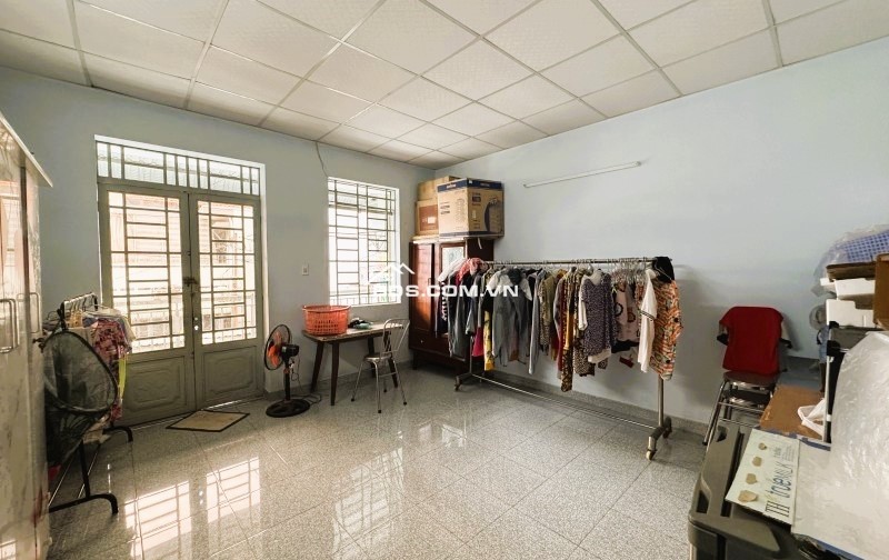 BÁN NHÀ SIÊU RỘNG, 120m2 (7.2 x 17m), 5PN, TRUNG TÂM PHƯỜNG LONG TRƯỜNG, Q9 - CHỈ 7.5 TỶ