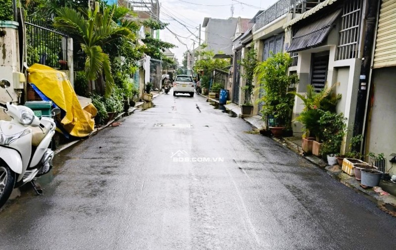BÁN NHÀ 2 MẶT TIỀN, 165m2 (5.4 x 31m), 5PN, ĐƯỜNG SỐ 4, LONG TRƯỜNG, Q9 - CHỈ 8.2 TỶ