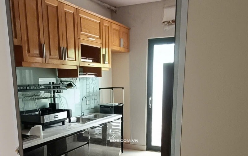CHO THUÊ NGUYÊN CĂN SHOPHOUSE Q.2 GIÁ CẢ HỢP LÝ (Mời a chị e môi giới cùng hợp tác)