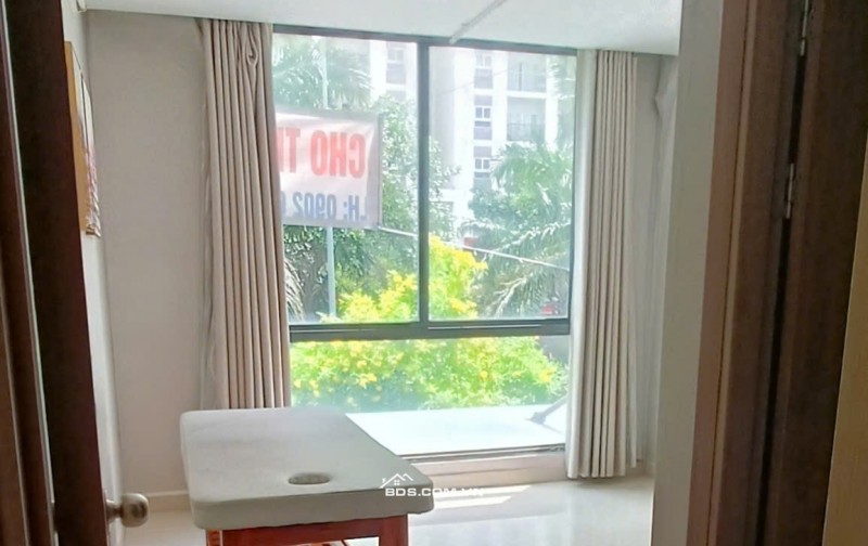 CHO THUÊ NGUYÊN CĂN SHOPHOUSE Q.2 GIÁ CẢ HỢP LÝ (Mời a chị e môi giới cùng hợp tác)