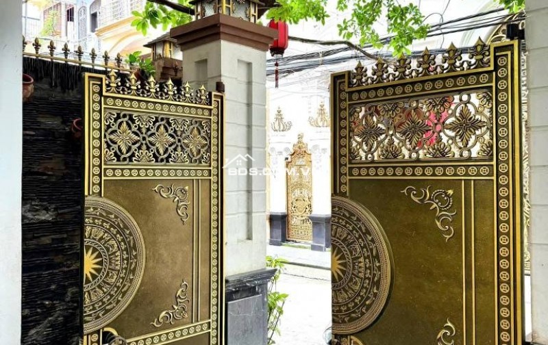 Nhà Đẹp Phân Lô, Ô TÔ, Tân Mai, Hoàng Mai 85/90m, 5 tầng, mt 5m, giá 24.3 tỷ