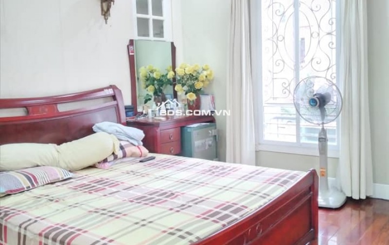 SIÊU PHẨM KIM GIANG - PHÂN LÔ, GẦN Ô TÔ, THANG MÁY - 2 THOÁNG 70M2 CHỈ 12.x TỶ