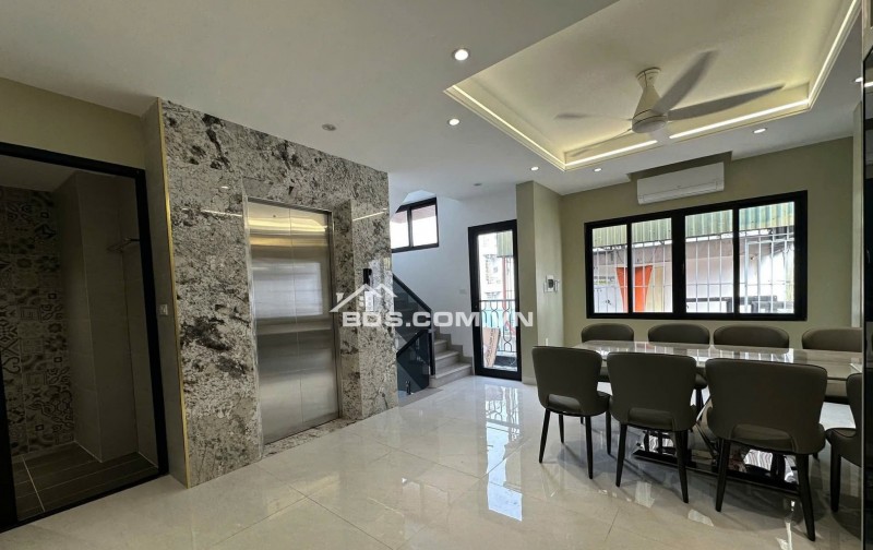 Nhà Đẹp Kinh Doanh, Thang Máy, Chợ Khâm Thiên 34m, 7 tầng, mt 6m, giá 12 tỷ.