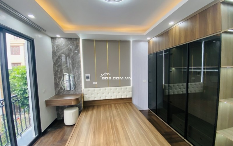  SIÊU PHẨM PHÚC LỢI – GARA Ô TÔ – Ô CHỜ THANG MÁY – FULL NỘI THẤT – LÔ GÓC SIÊU THOÁNG 