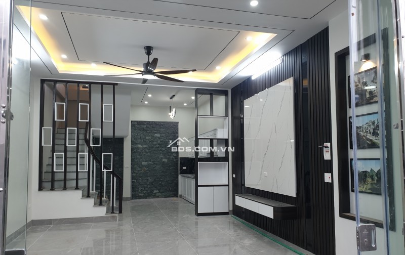 BÁN NHÀ ĐẸP 2.05 TỶ 3 TẦNG 45M2 ( TÂY BẮC ) NGÕ KHU HỒ ĐẦM BÉT