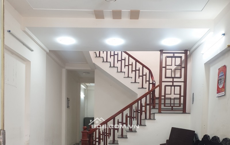 BÁN NHÀ 3.55 TỶ 2 TẦNG 78M2 VỊ TRÍ KINH DOANH MẶT ĐƯỜNG VĨNH MẠC